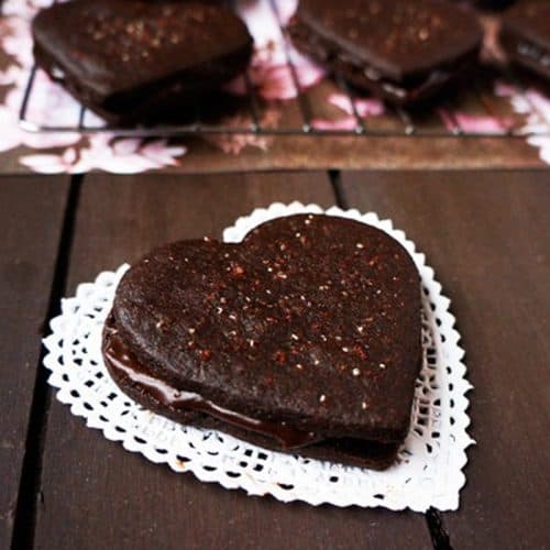 Chocolate Fudge Sandwich Cookies Rogers Foods