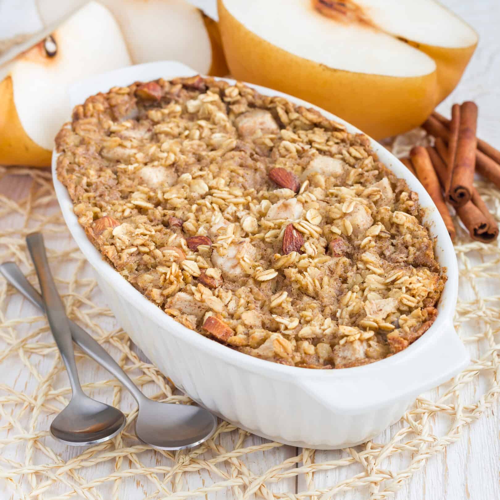 Baked Oatmeal with Pears