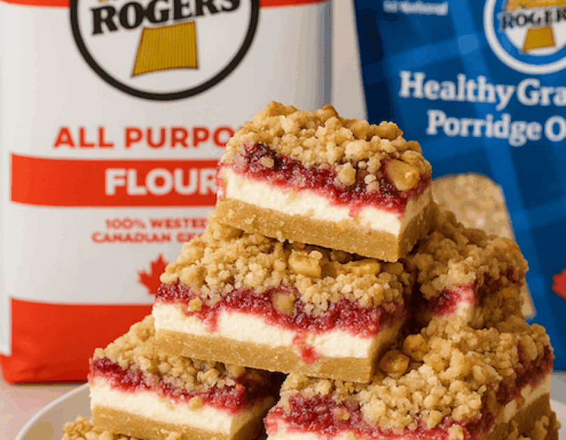 Cranberry Crumble Cheesecake Bars